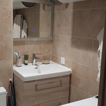 Vue Διαμέρισμα *